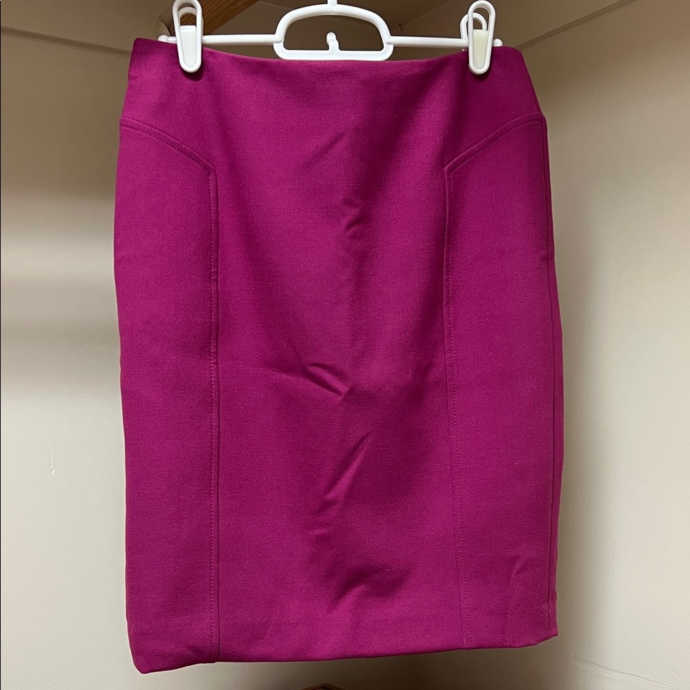 Halogen Fuchsia Pencil Skirt